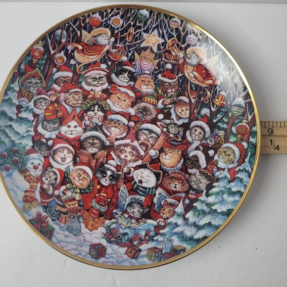 Decorative Holiday Cat Plate SANTA CLAWS by Bill Bell Porcelain Franklin Mint - Picture 10 of 10